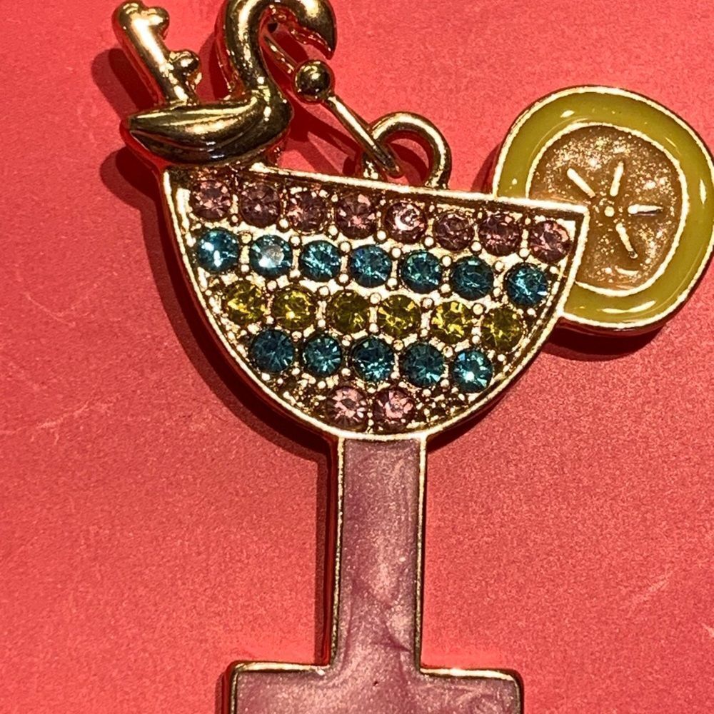 Fun & Sun Cocktail Earrings - Picture 2 of 4